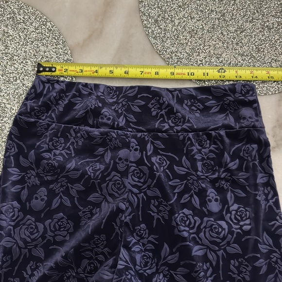 Killstar lace leggings purple lg - Picture 7 of 8